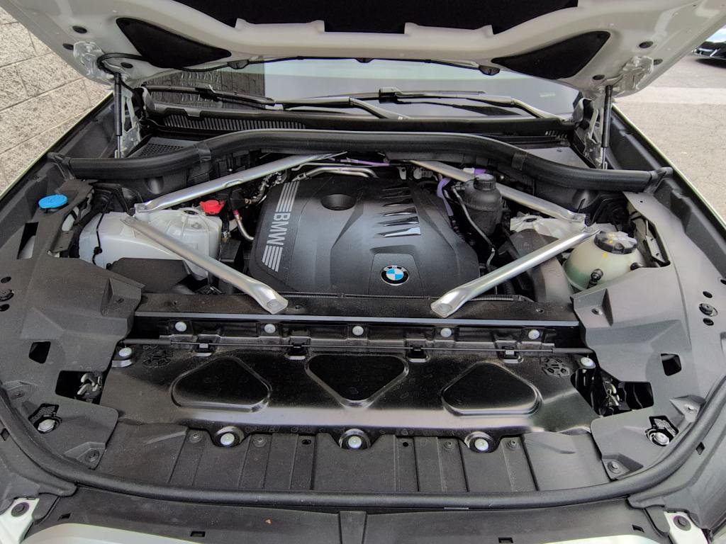 Thumbnail: 2026 BMW X5 - 9