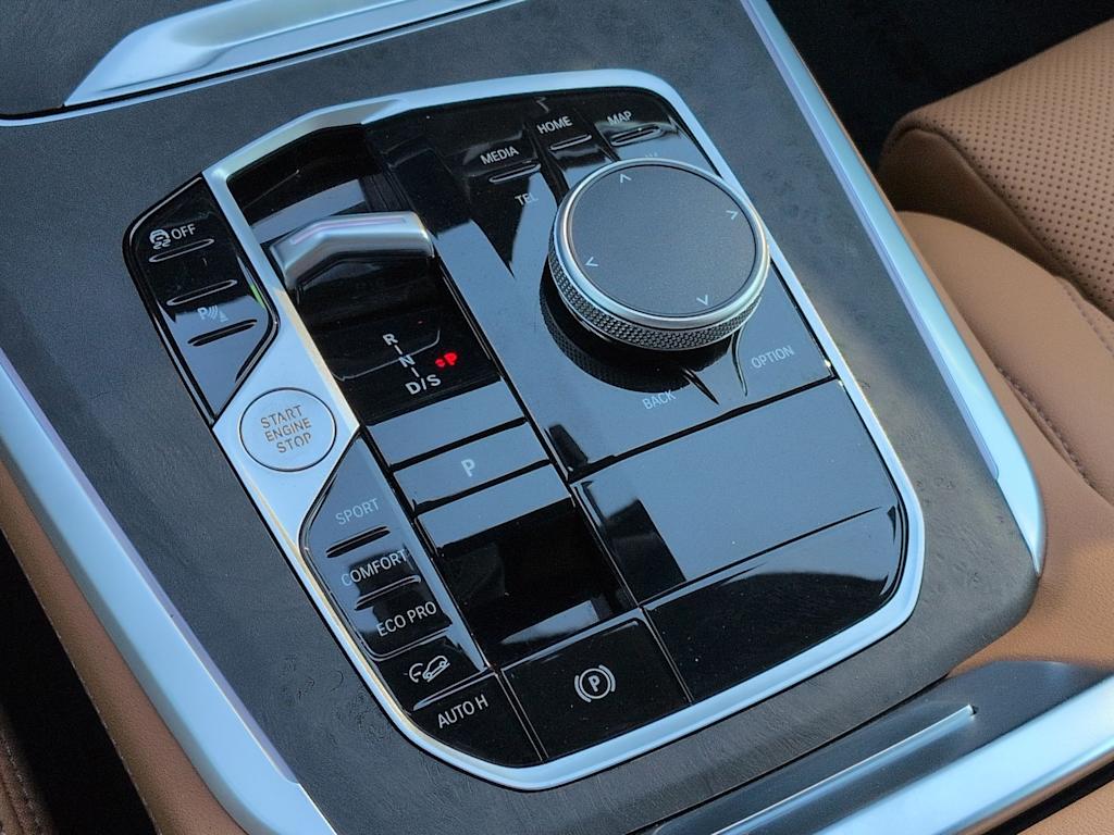 Thumbnail: 2025 BMW X5 - 39
