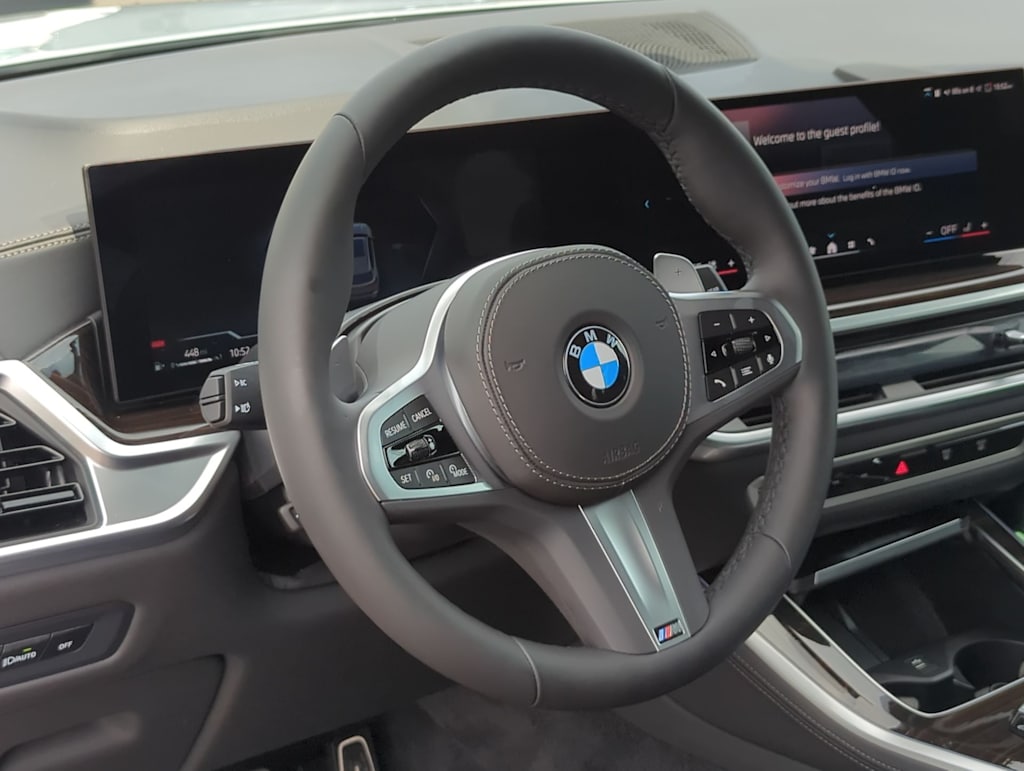 Thumbnail: 2024 BMW X5 - 10