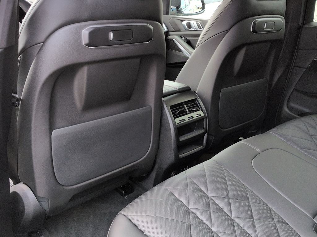 Thumbnail: 2024 BMW X5 - 13