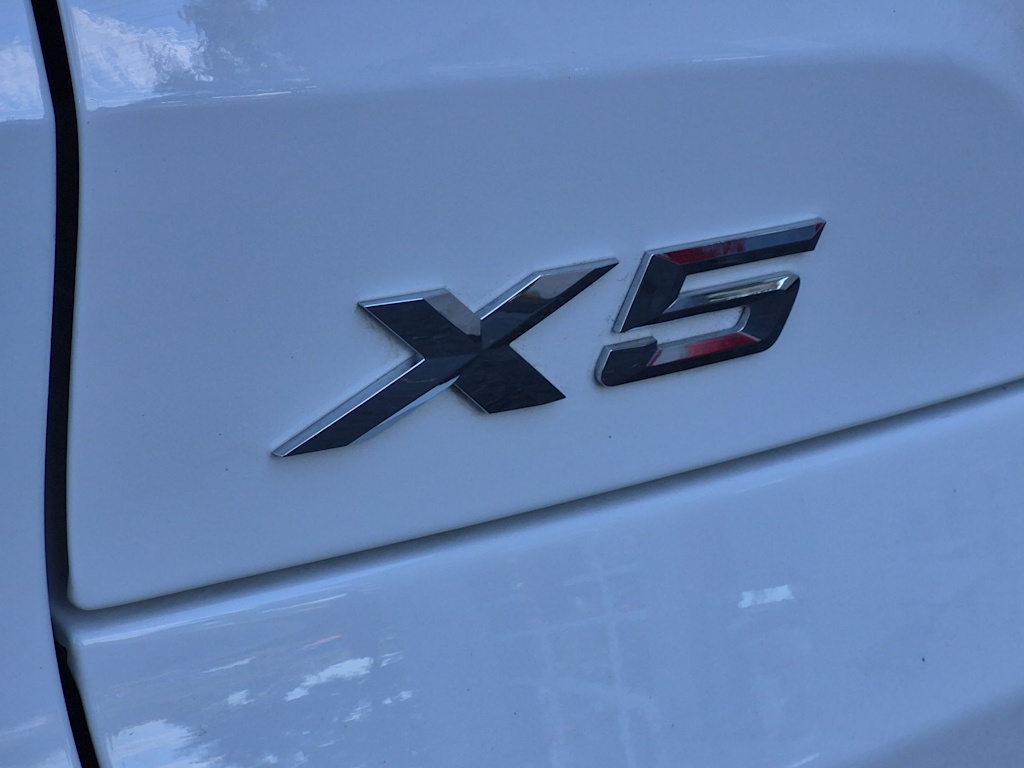 Thumbnail: 2026 BMW X5 - 26