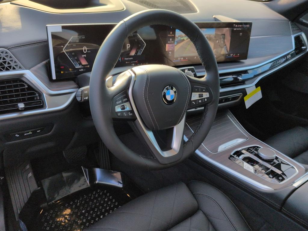 Thumbnail: 2026 BMW X5 - 2
