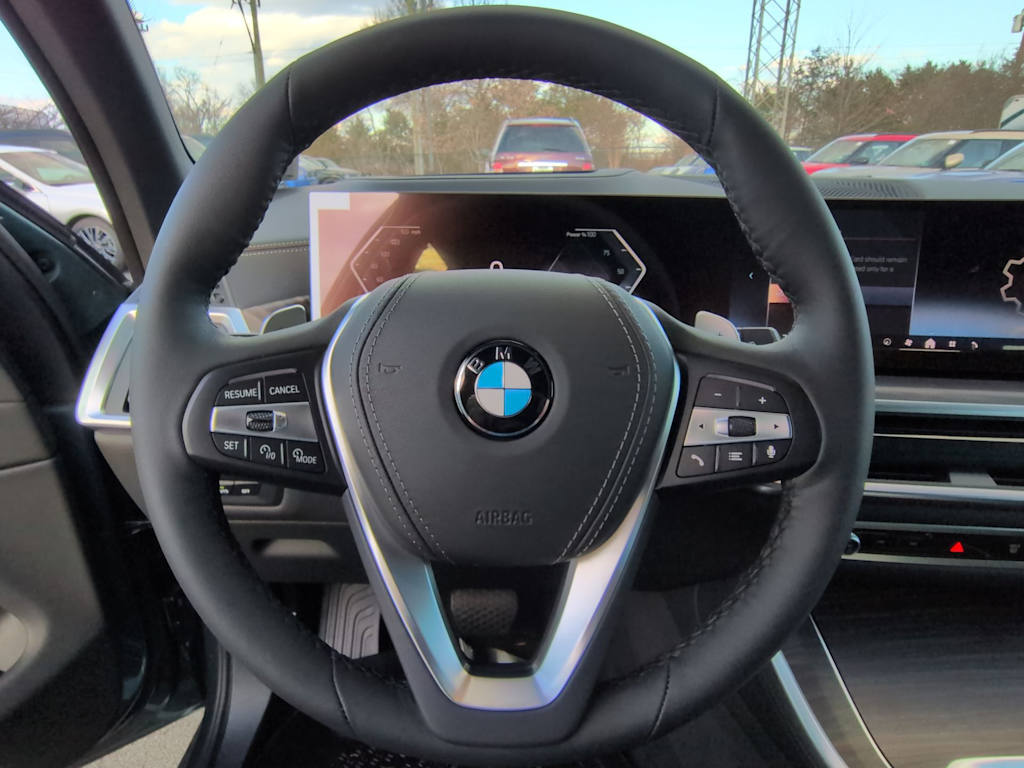Thumbnail: 2026 BMW X5 - 14