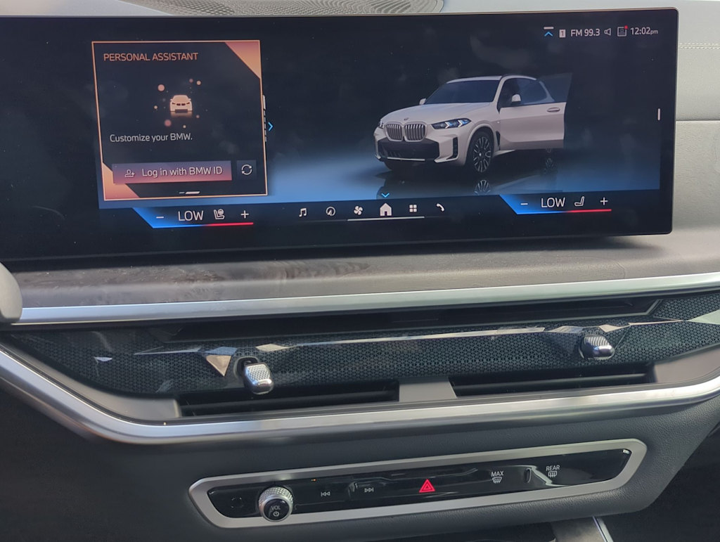 Thumbnail: 2024 BMW X5 - 32