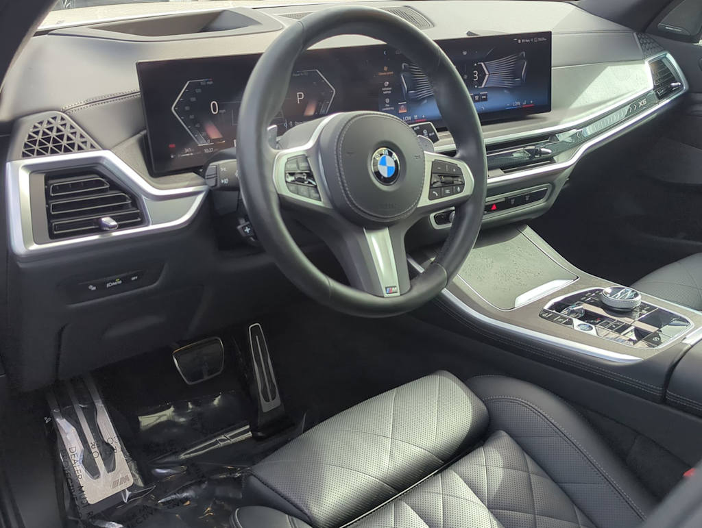 Thumbnail: 2024 BMW X5 - 2