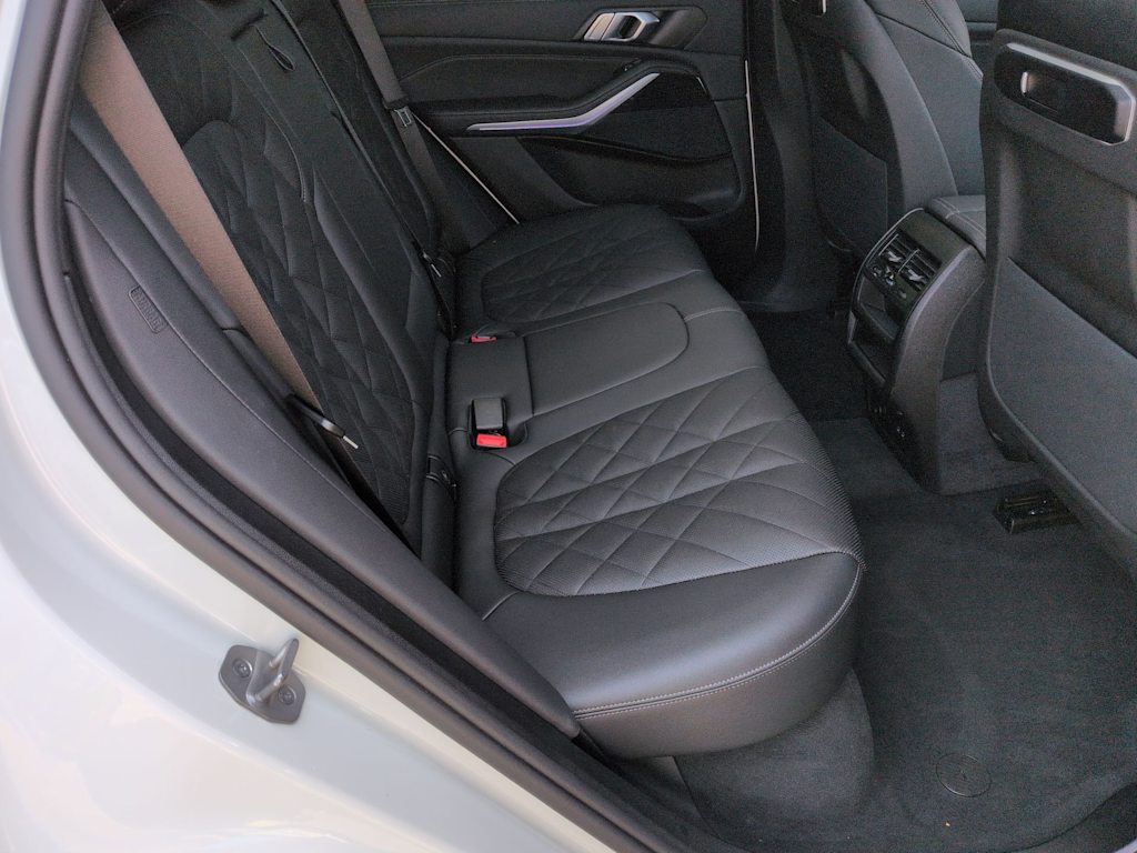 Thumbnail: 2026 BMW X5 - 30