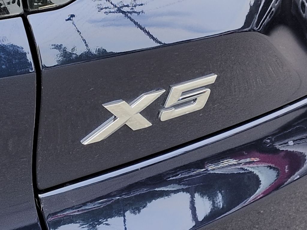 Thumbnail: 2026 BMW X5 - 27