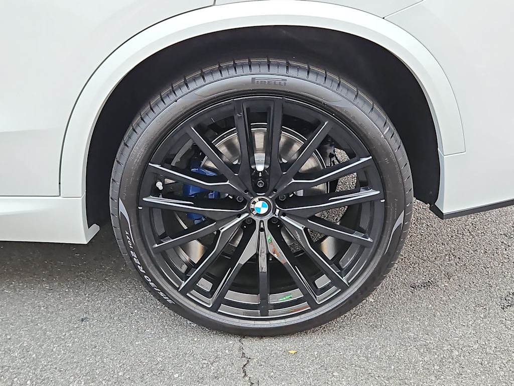 Thumbnail: 2026 BMW X5 - 8