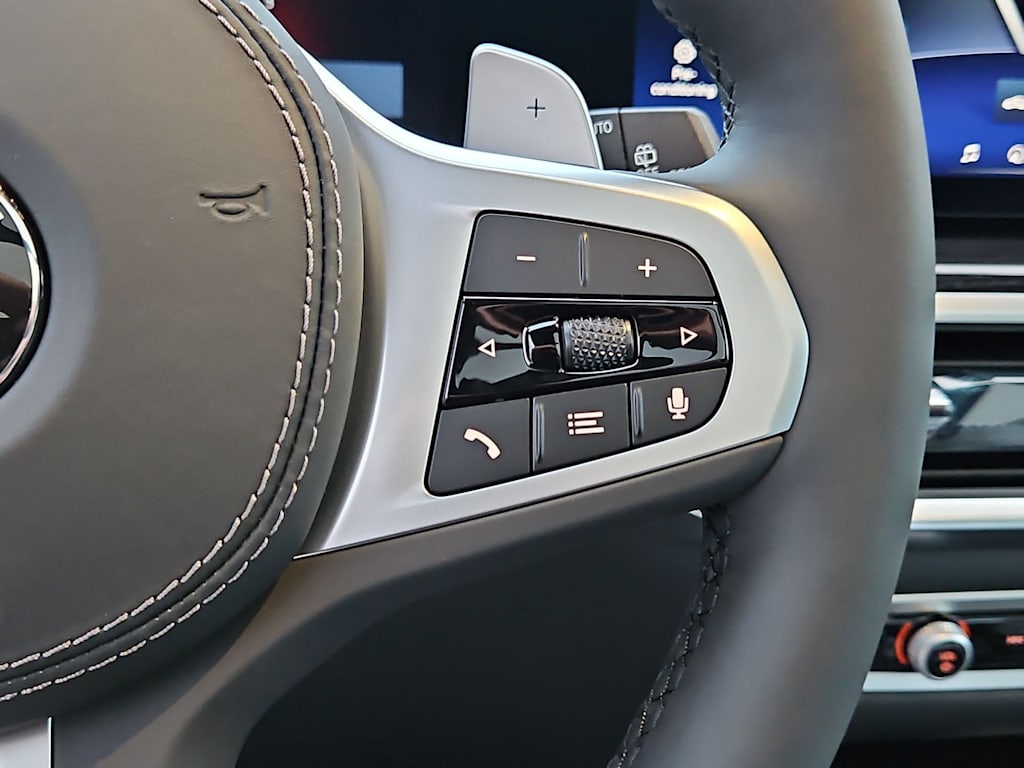 Thumbnail: 2026 BMW X5 - 33