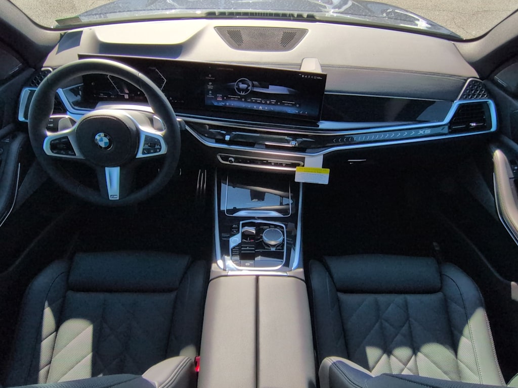 Thumbnail: 2026 BMW X5 - 10