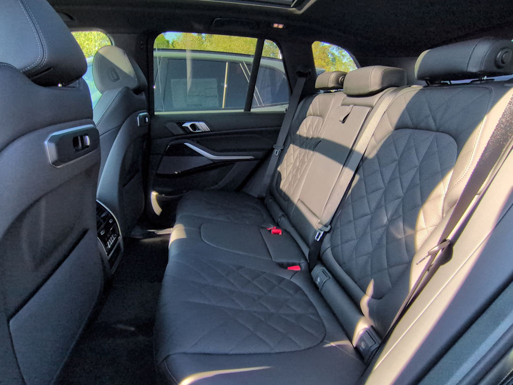 Thumbnail: 2026 BMW X5 - 28