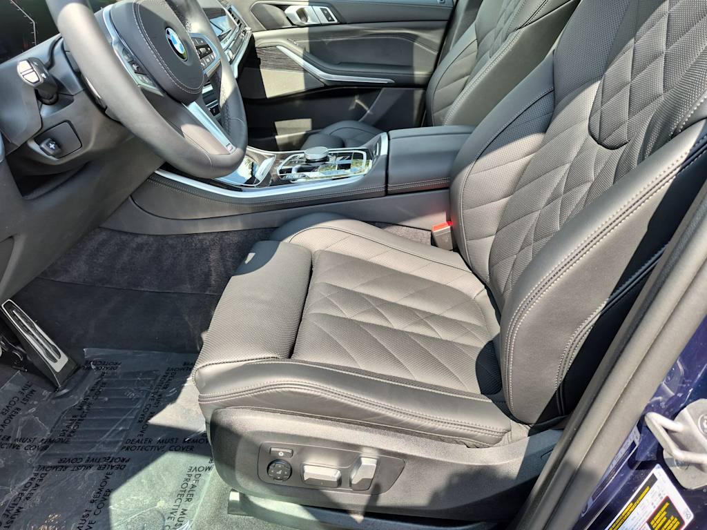 Thumbnail: 2026 BMW X5 - 11