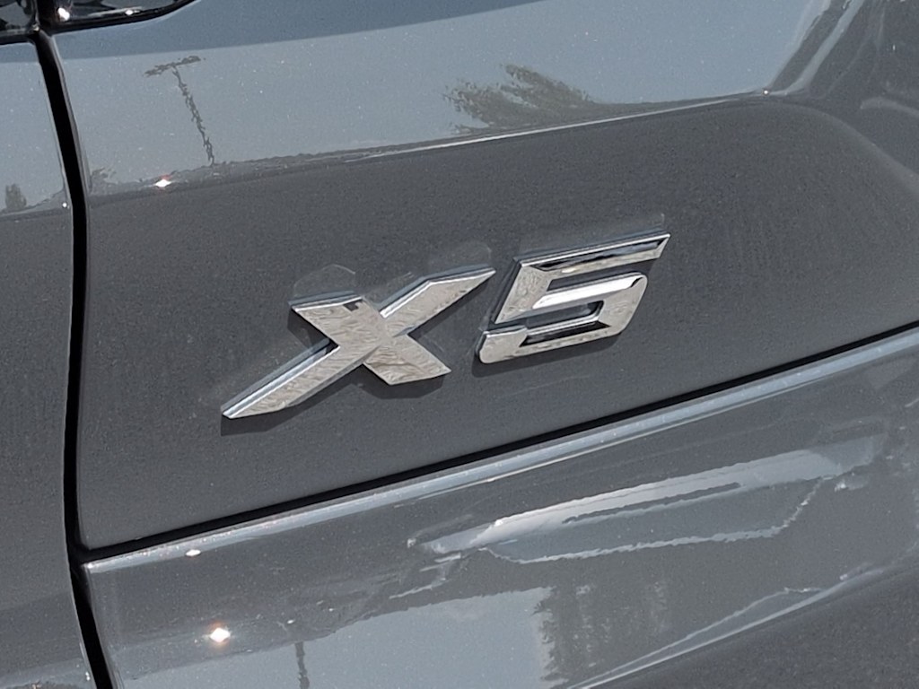 Thumbnail: 2026 BMW X5 - 26