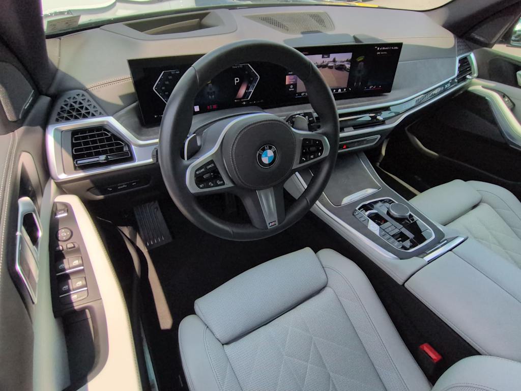 Thumbnail: 2026 BMW X5 - 2