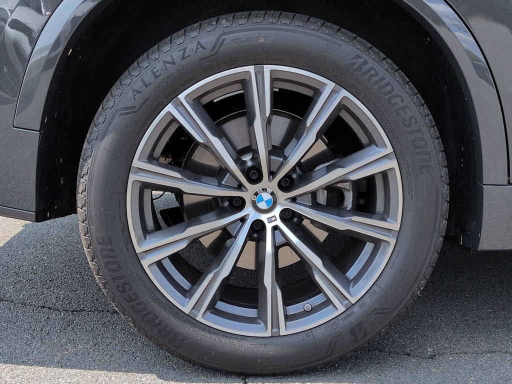 Thumbnail: 2026 BMW X5 - 7