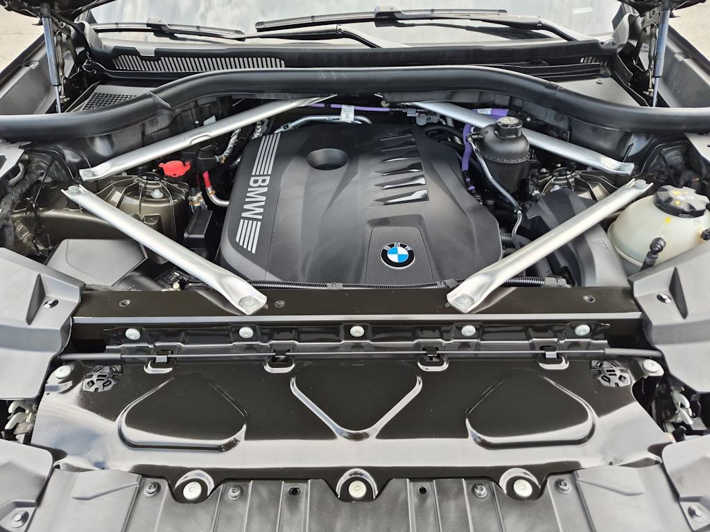 Thumbnail: 2024 BMW X5 - 9