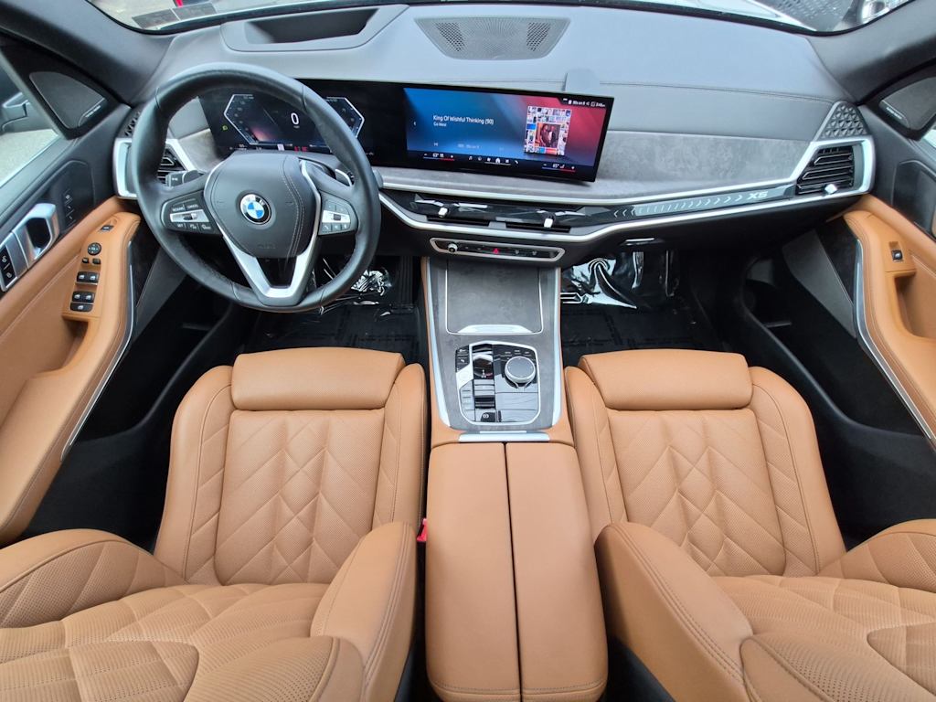 Thumbnail: 2024 BMW X5 - 10