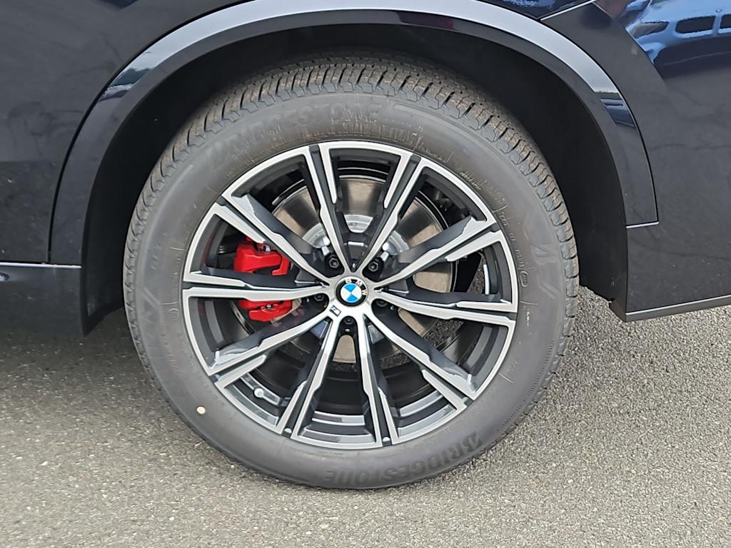 Thumbnail: 2026 BMW X5 - 8