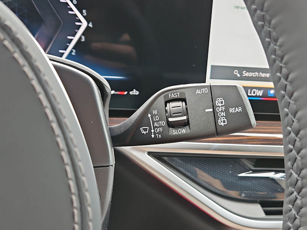 Thumbnail: 2026 BMW X5 - 31