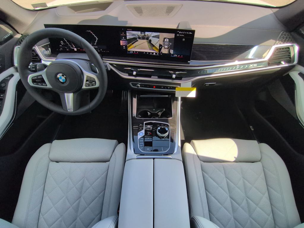Thumbnail: 2026 BMW X5 - 10