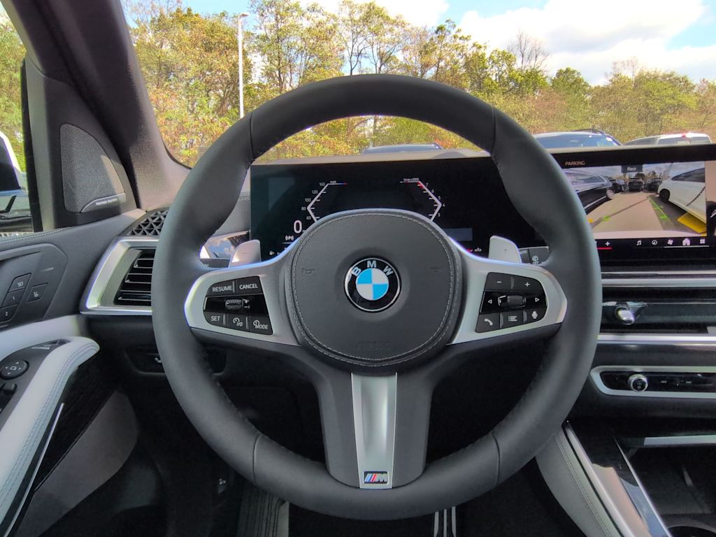 Thumbnail: 2026 BMW X5 - 14