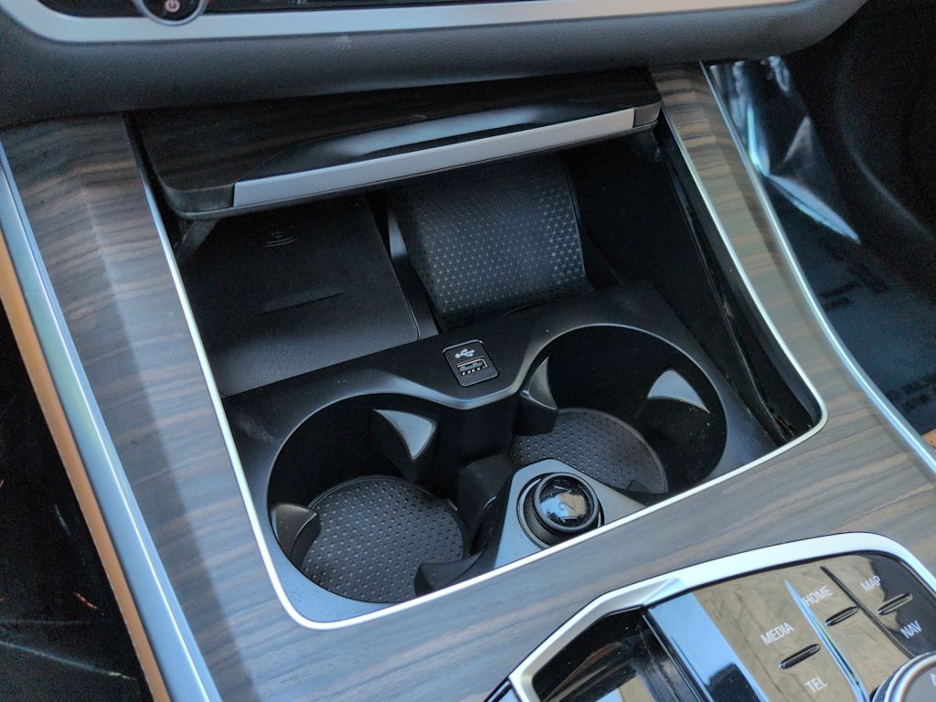 Thumbnail: 2025 BMW X5 - 16