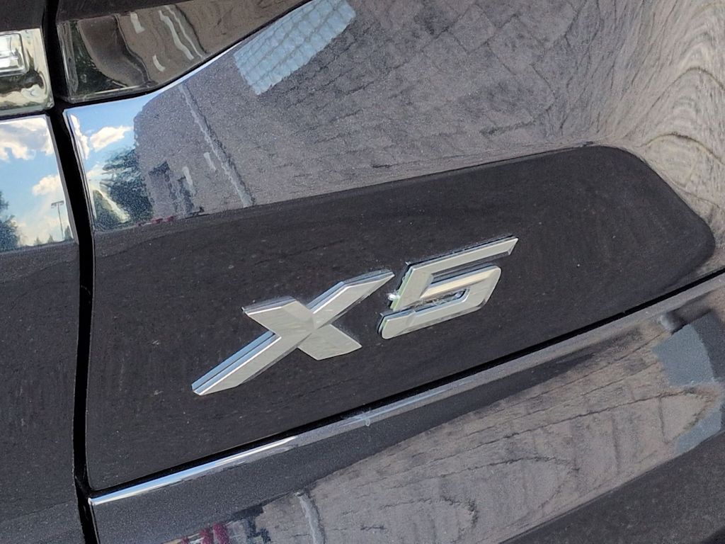 Thumbnail: 2025 BMW X5 - 26