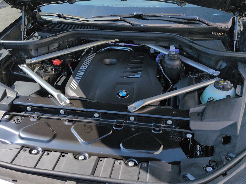 Thumbnail: 2026 BMW X5 - 9