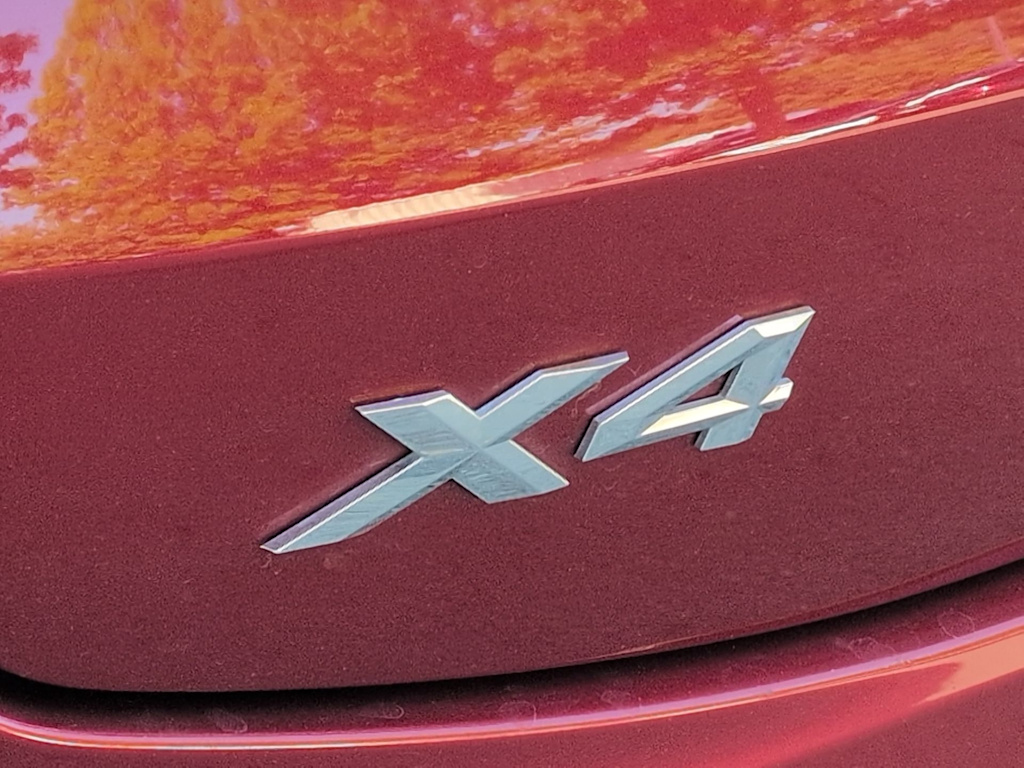 Thumbnail: 2021 BMW X4 - 26