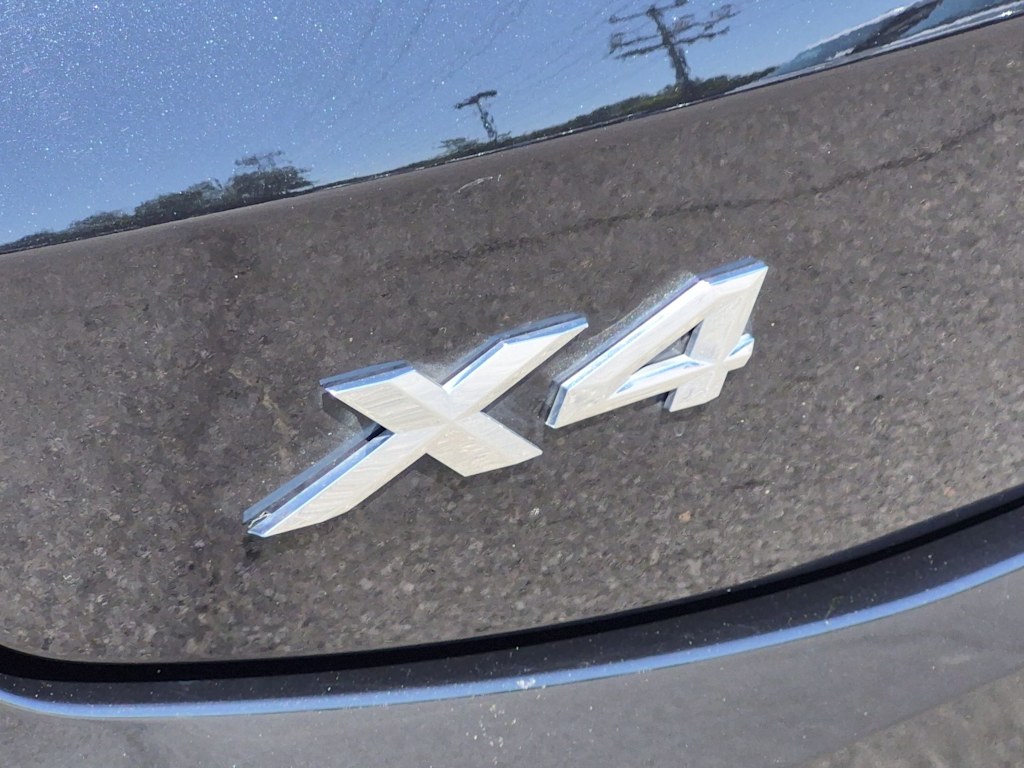 Thumbnail: 2023 BMW X4 - 26