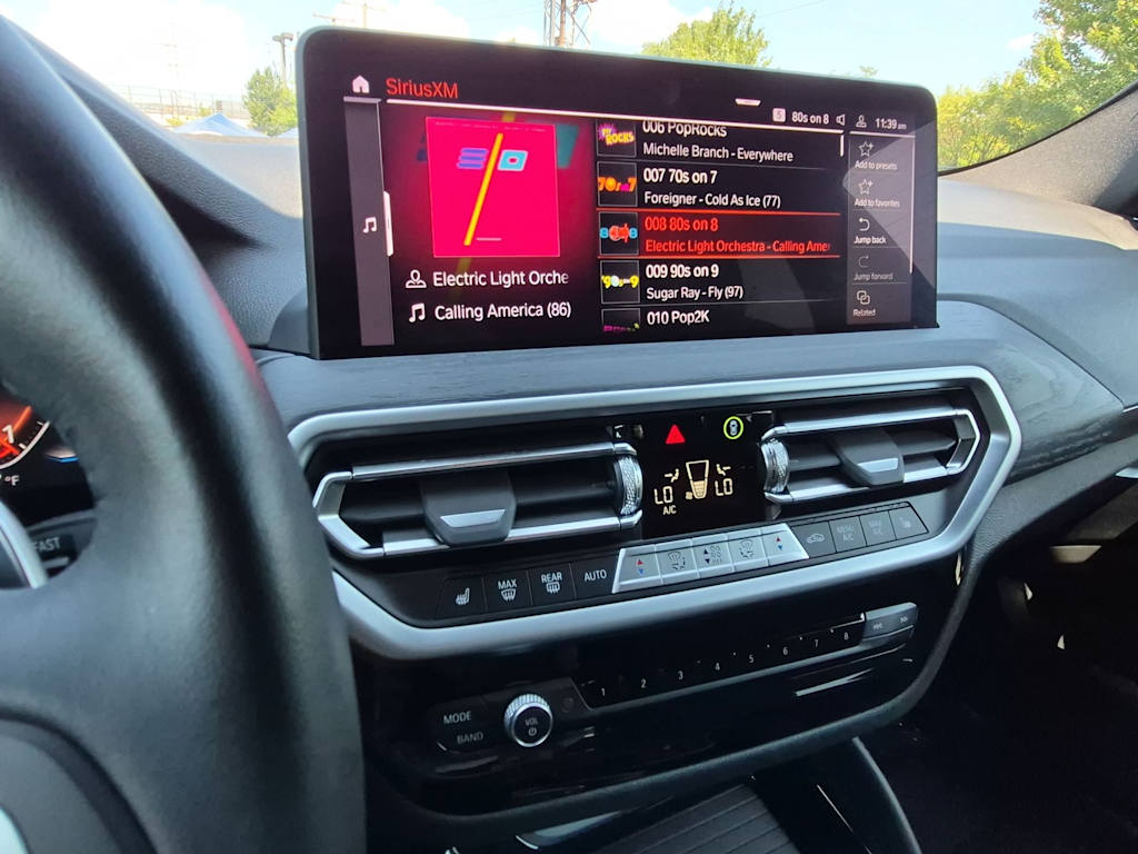 Thumbnail: 2023 BMW X4 - 15