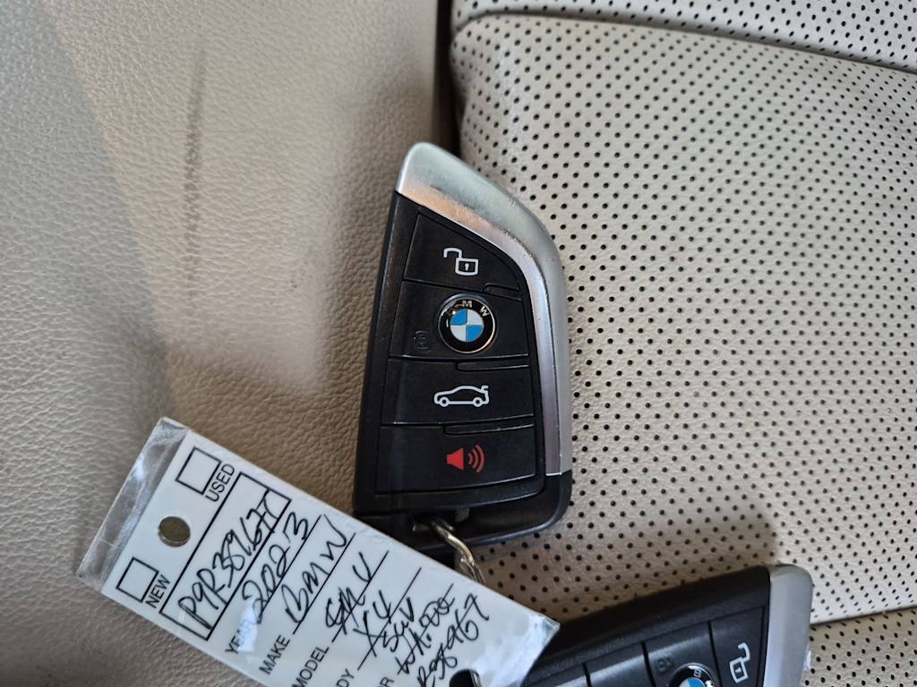 Thumbnail: 2023 BMW X4 - 20