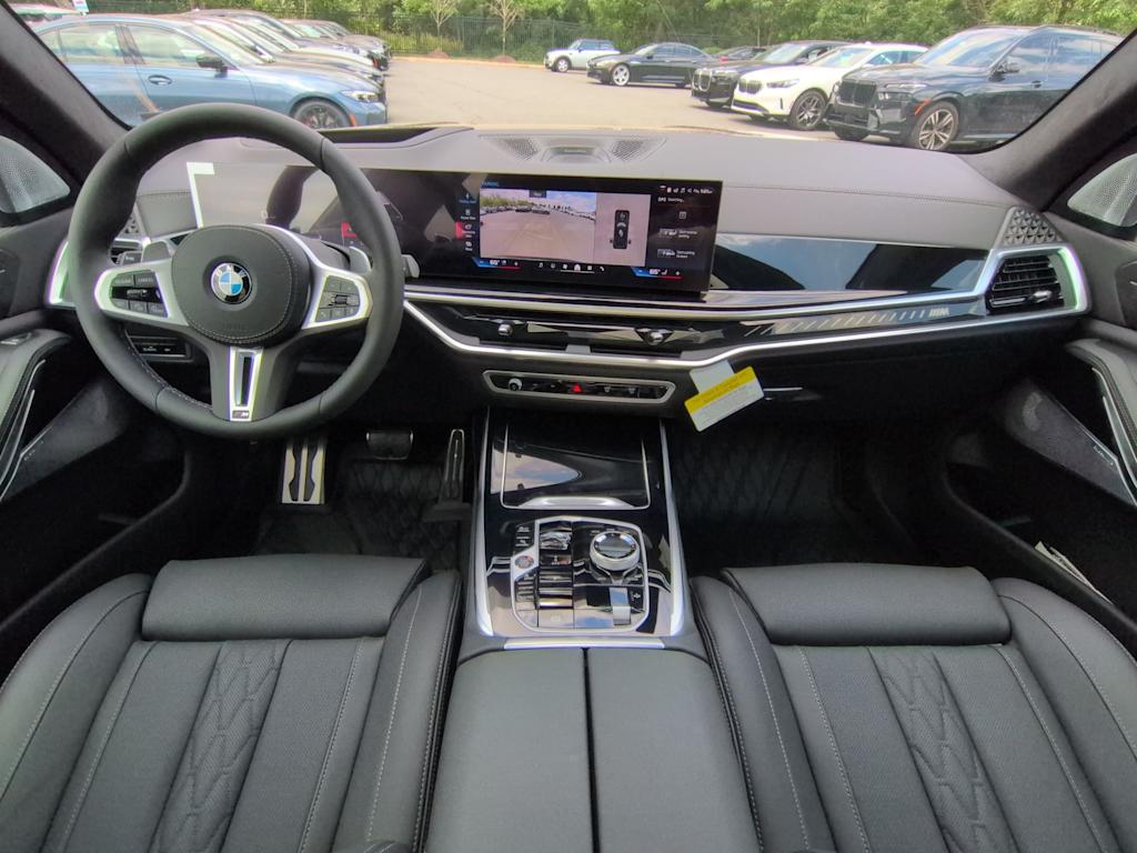 Thumbnail: 2027 BMW X7 - 10