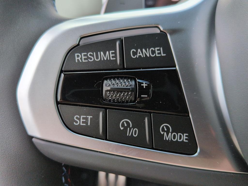 Thumbnail: 2027 BMW X7 - 30
