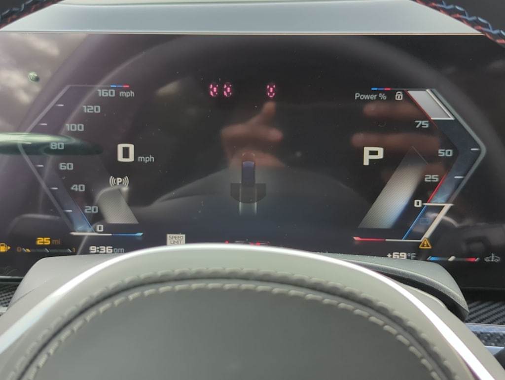 Thumbnail: 2026 BMW X7 - 16