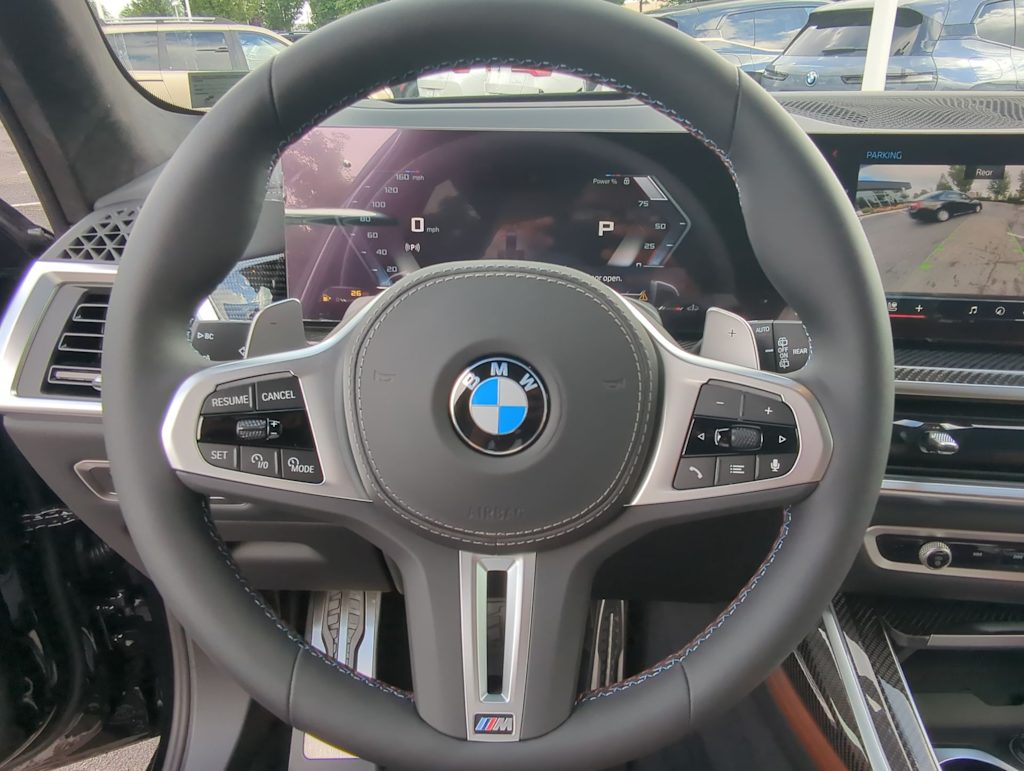 Thumbnail: 2026 BMW X7 - 10