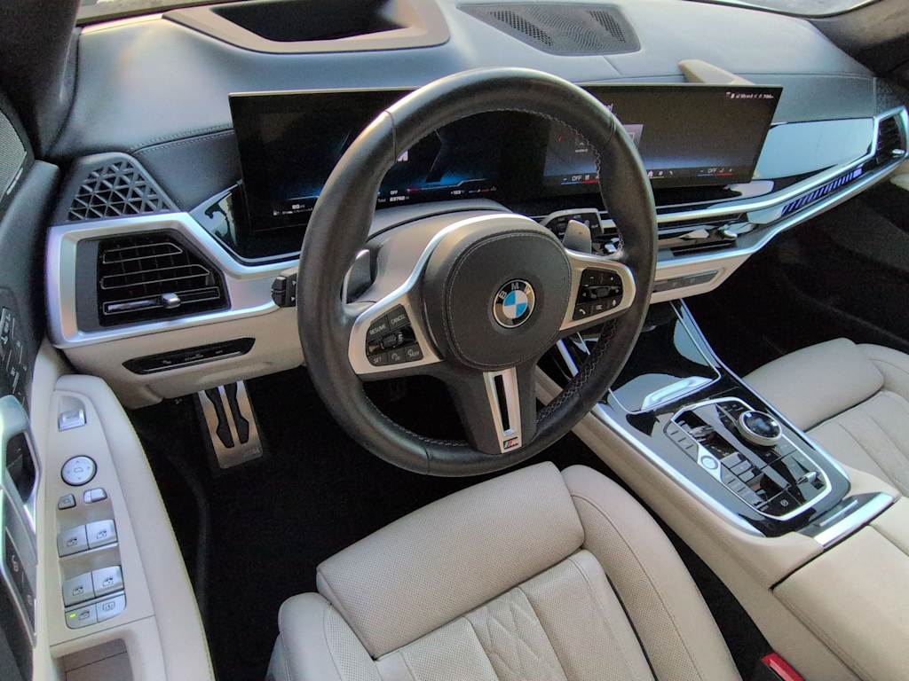 Thumbnail: 2024 BMW X7 - 2