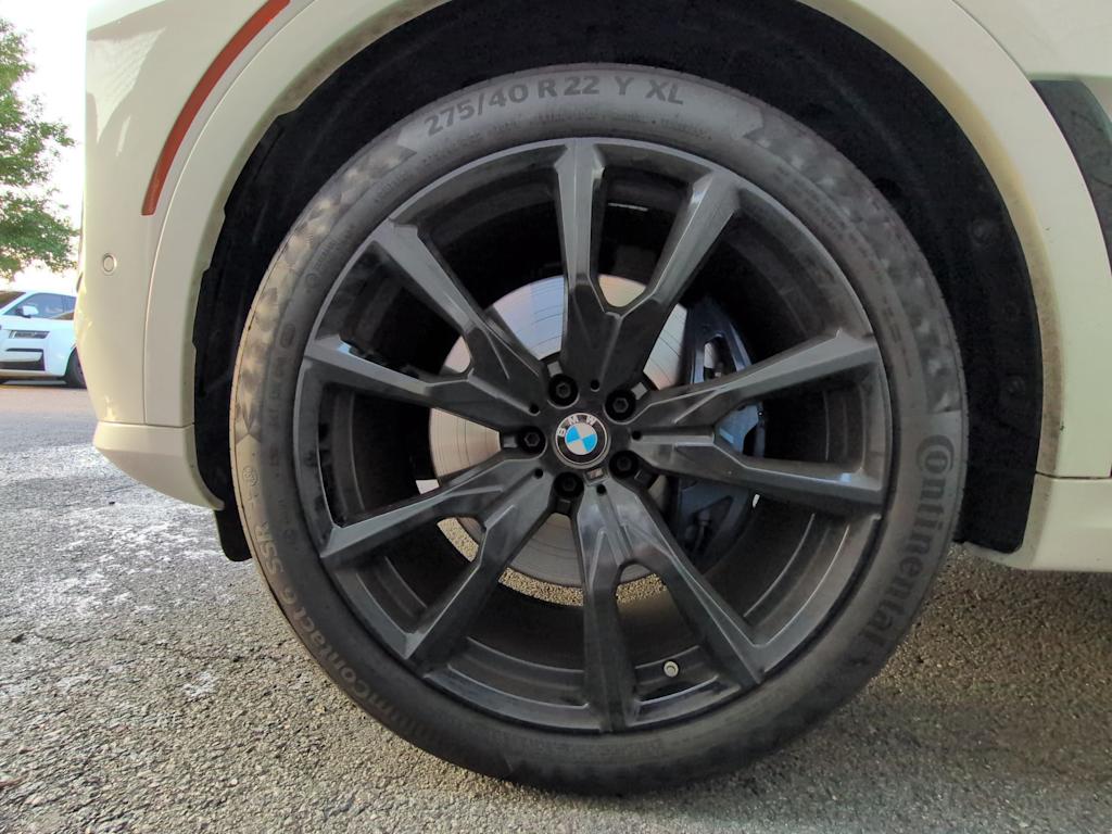 Thumbnail: 2024 BMW X7 - 8