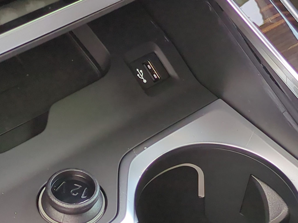 Thumbnail: 2026 BMW X7 - 36