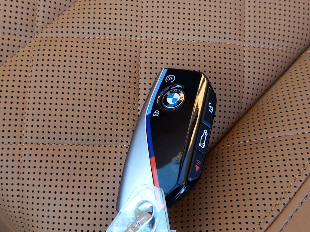 2024 BMW X5 M60i 15