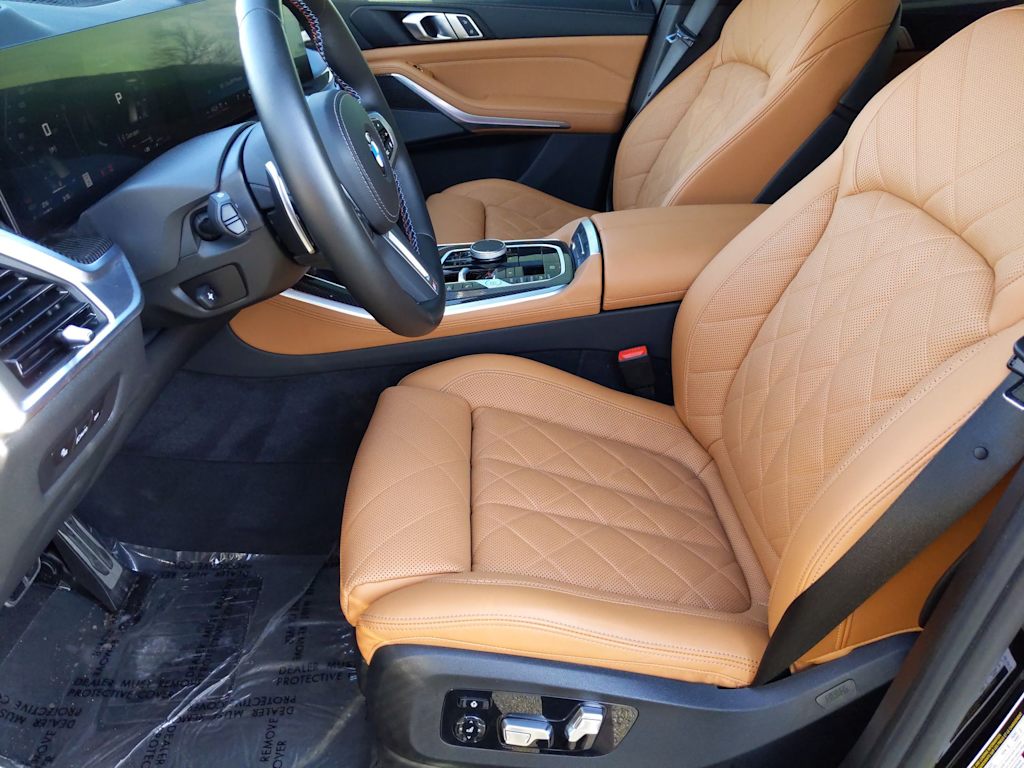 2024 BMW X5 M60i 7