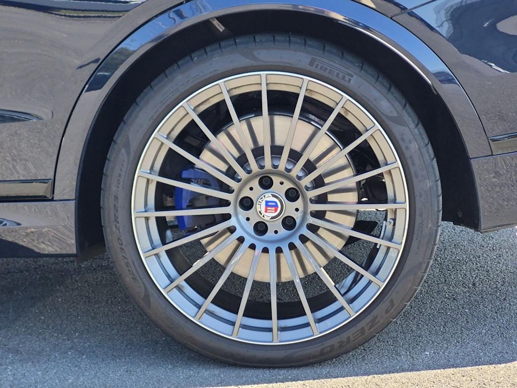 Thumbnail: 2024 BMW X7 - 8