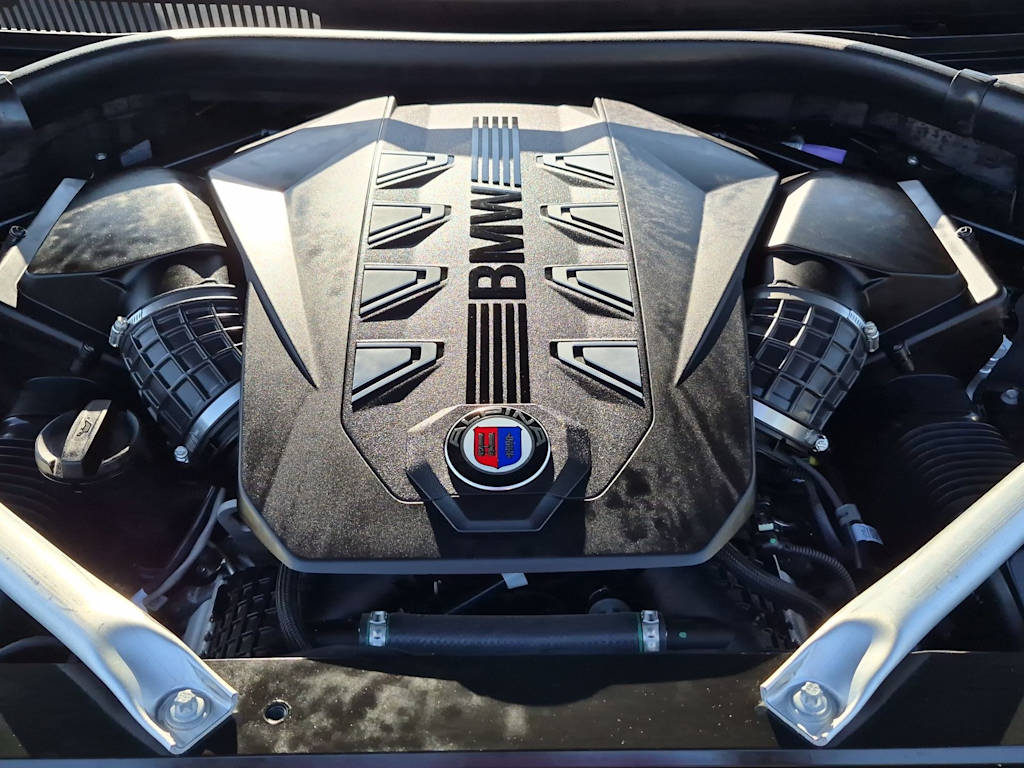 Thumbnail: 2024 BMW X7 - 9