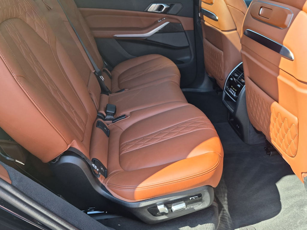 Thumbnail: 2024 BMW X7 - 28