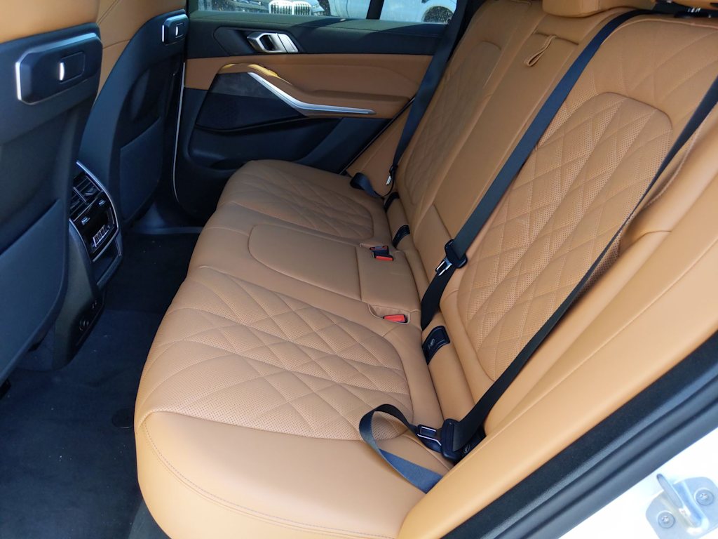 Thumbnail: 2025 BMW X5 - 28