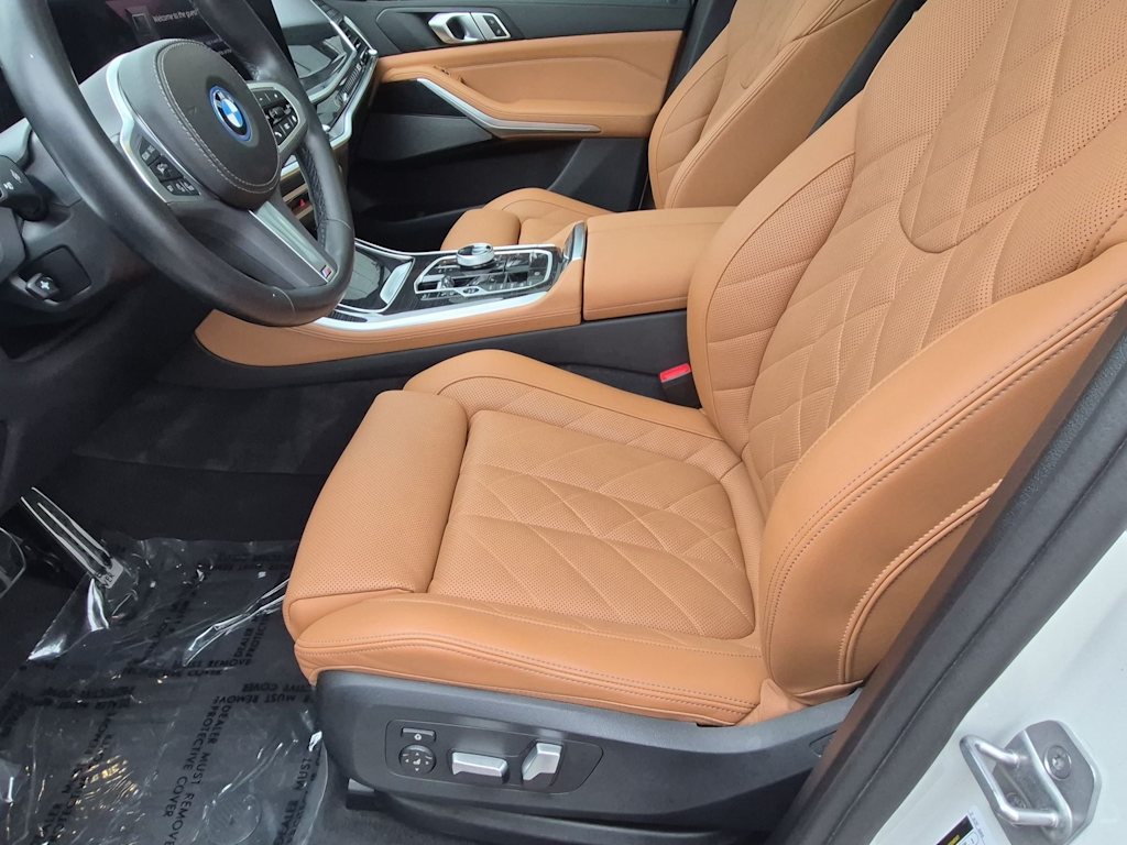Thumbnail: 2024 BMW X5 - 11