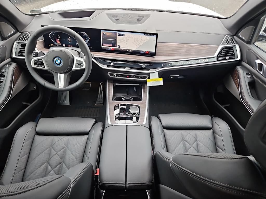 Thumbnail: 2026 BMW X5 - 24