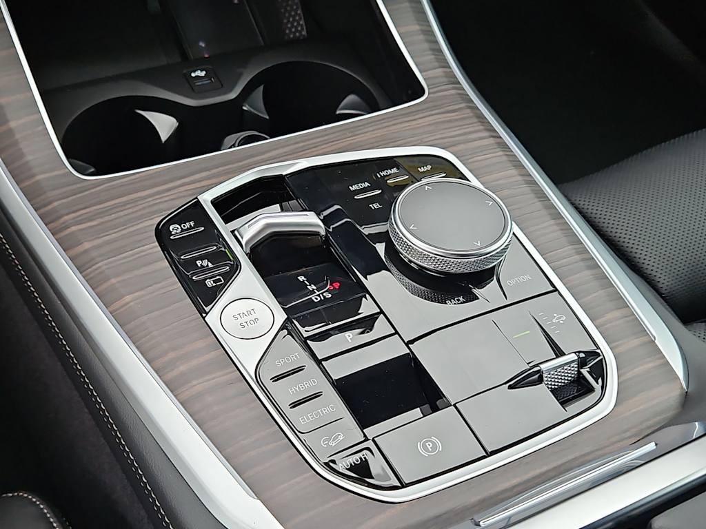 Thumbnail: 2026 BMW X5 - 39