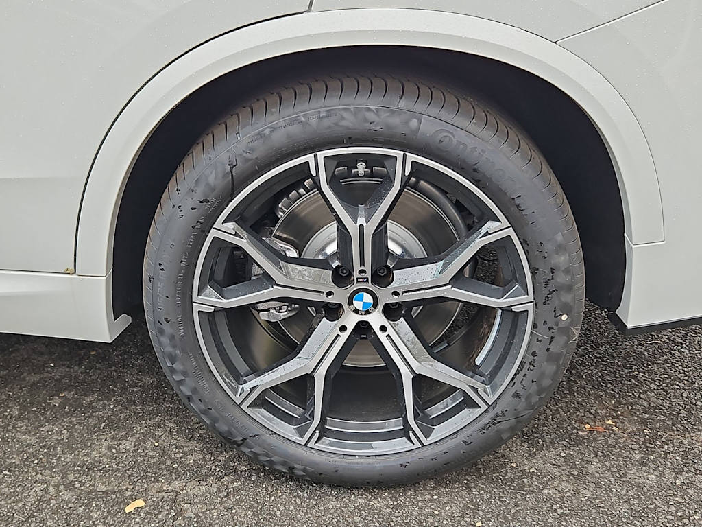 Thumbnail: 2026 BMW X5 - 4