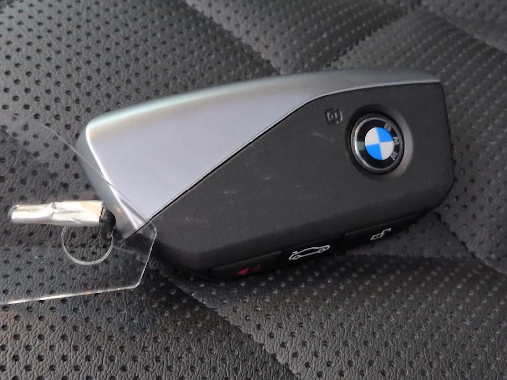 Thumbnail: 2026 BMW X5 - 17